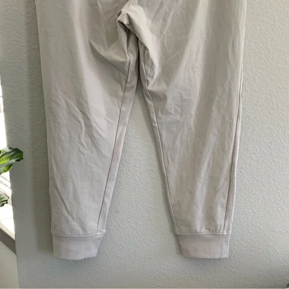 Athleta HEADLANDS HYBRID MID RISE JOGGER PULL ON SIZE 16 HIKING WALKING CASUAL - Picture 10 of 16